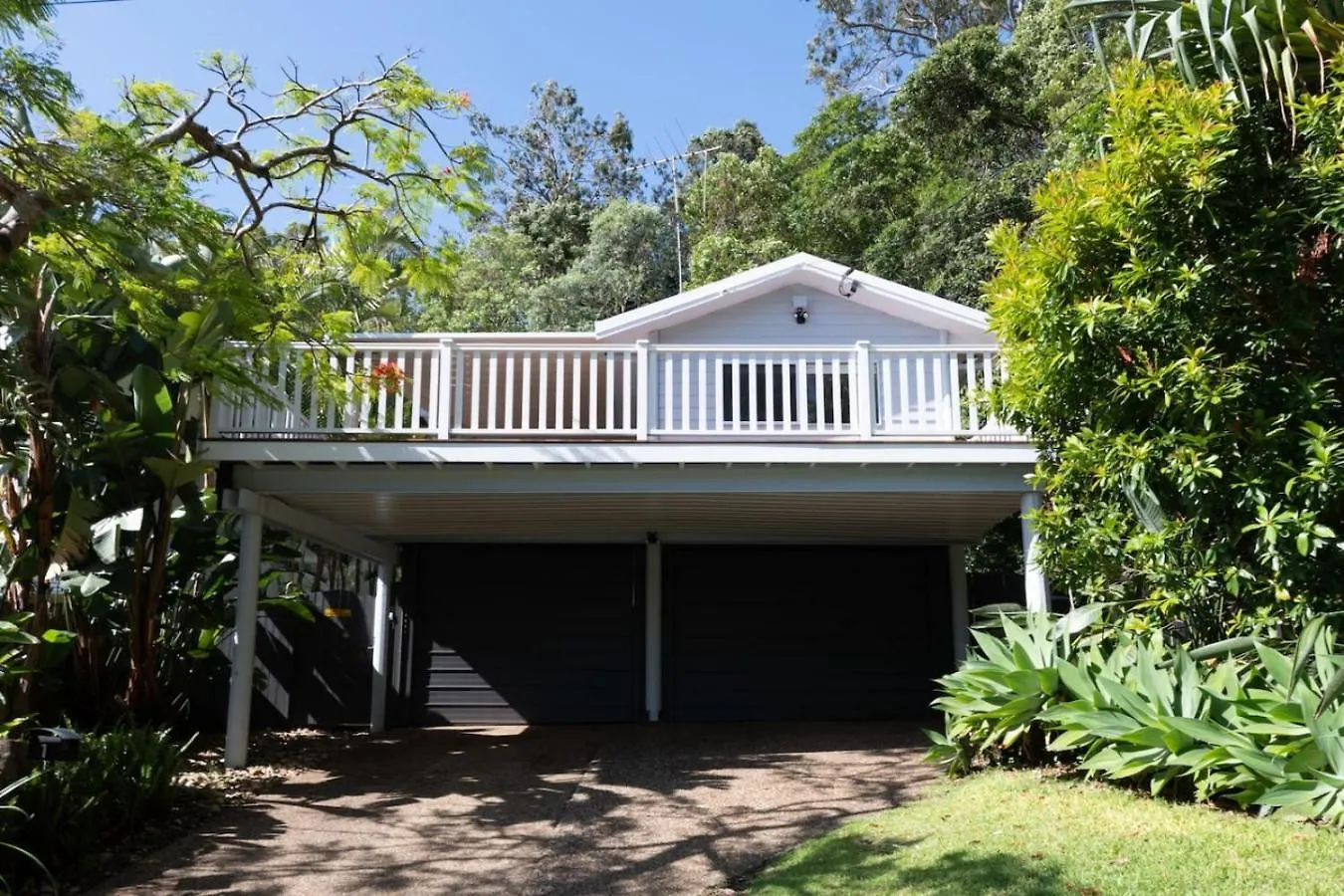 Burleigh Heads Sanctuary Villa Gold Coast Holiday home