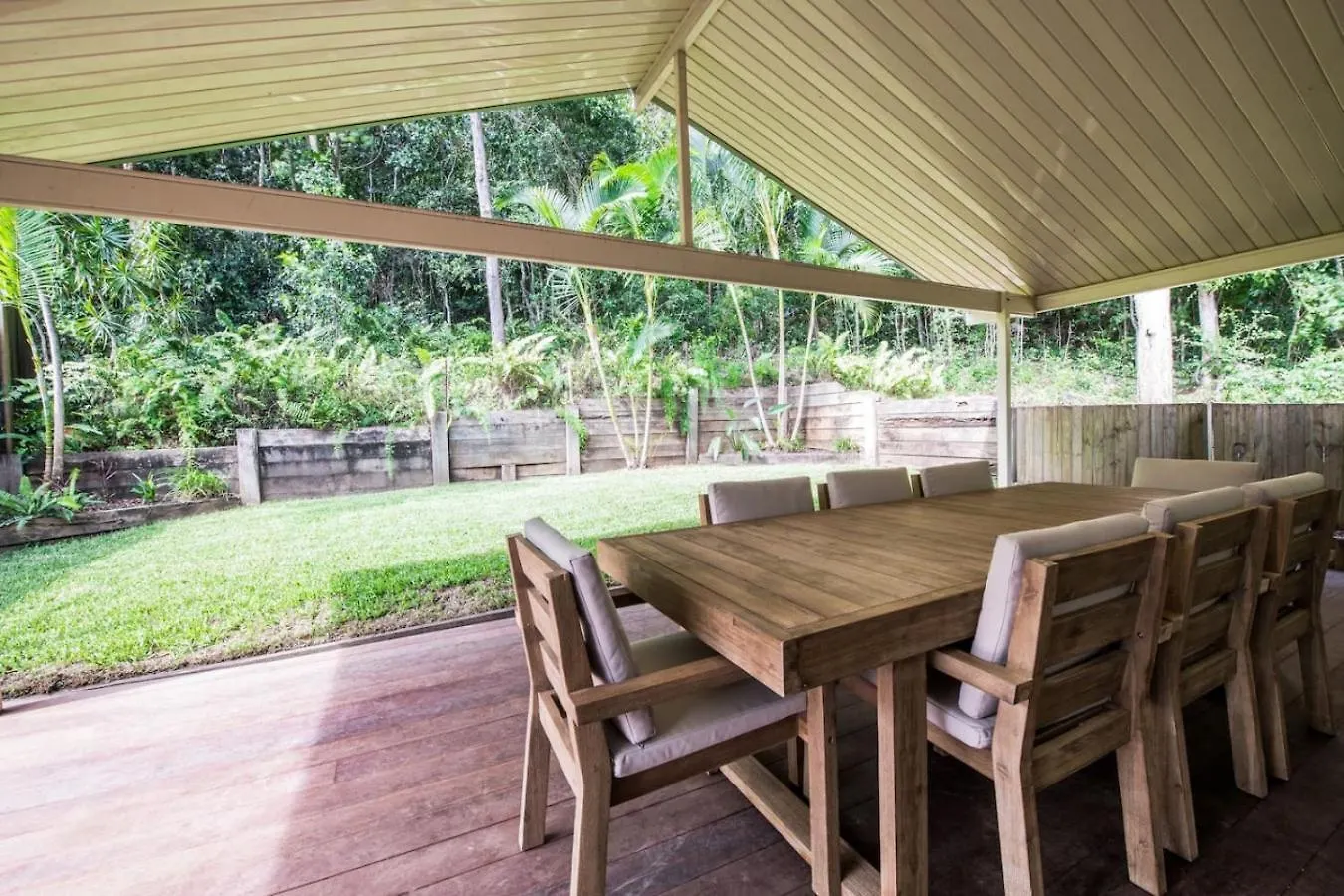 Vila Burleigh Heads Sanctuary Gold Coast 0*,